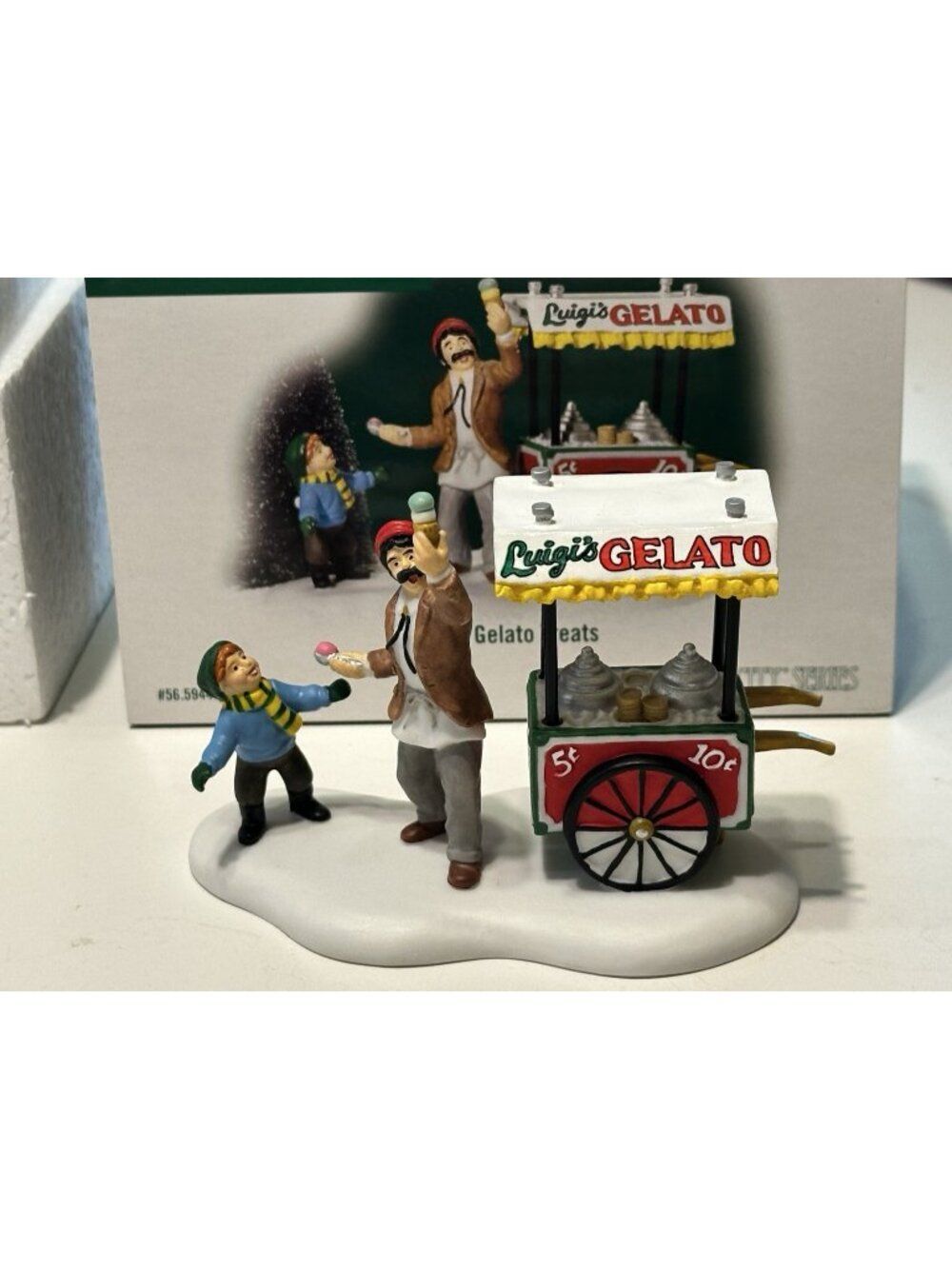 🚨 Department 56 "Luigis Gelato Treats" 59448 Christmas In The City Accessory